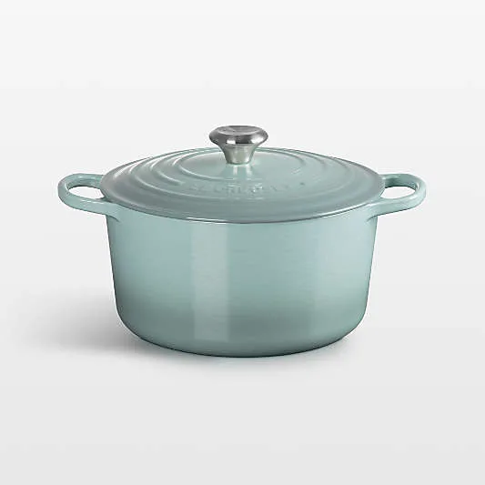 Le Creuset Enameled Cast Iron Dutch Oven image 3