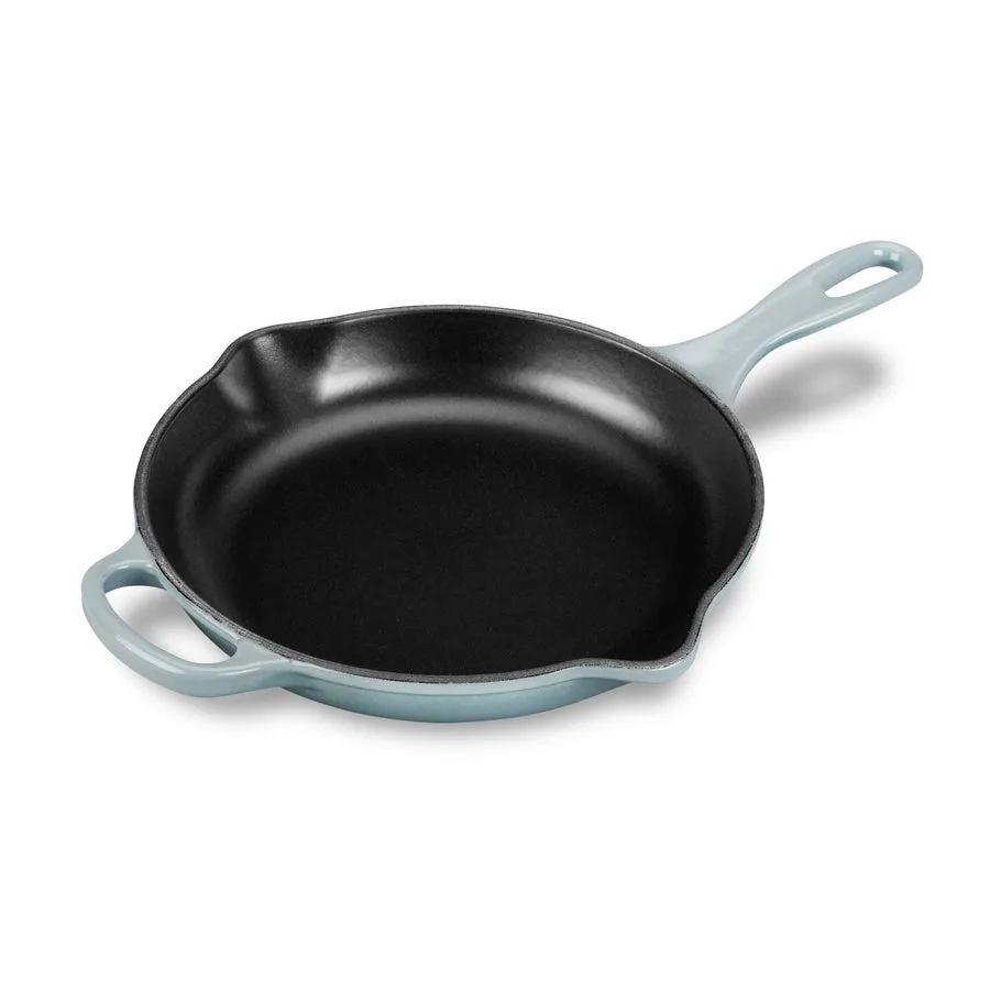 Le Creuset Signature Skillet image 3